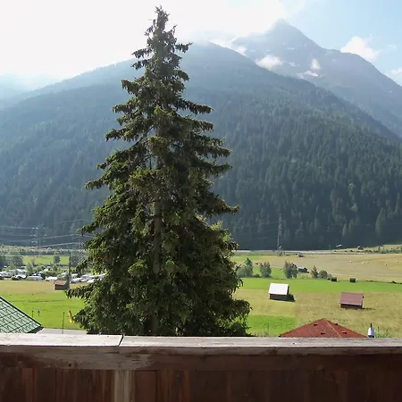 Schwarzer Adler Hotel 3*