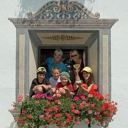 호텔 Schwarzer Adler 3*