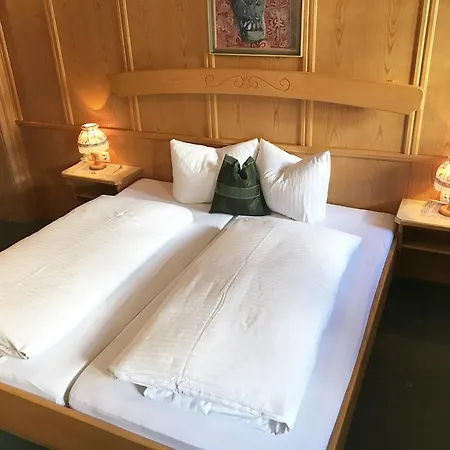 Schwarzer Adler Hotel