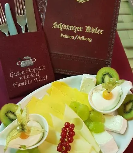 Schwarzer Adler Szálloda