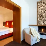 Schwarzer Adler Hotel 3*